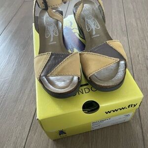 Fly London Bumblebee/Bronze Wedge Sandals